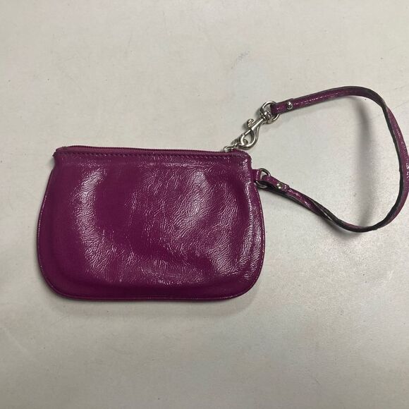 COACH Magneta Patent Leather Wristlet Purple/Pink 4X6 - Picture 8 of 10